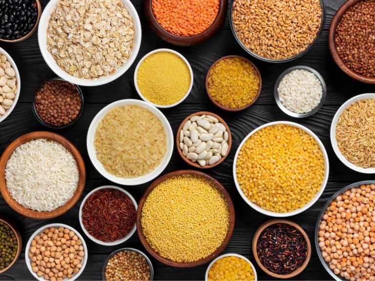 Miseczki z różnymi kaszami. Obrazek w artykule Kasze bezglutenowe. Zdrowa kasze bezglutenowe dla osób z nietolerancją glutenu