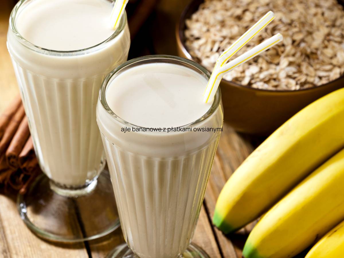 Ilustracja artykułu "Wypróbuj te 3 koktajle bananowe z płatkami owsianymi, aby zdrowo rozpocząć dzień"