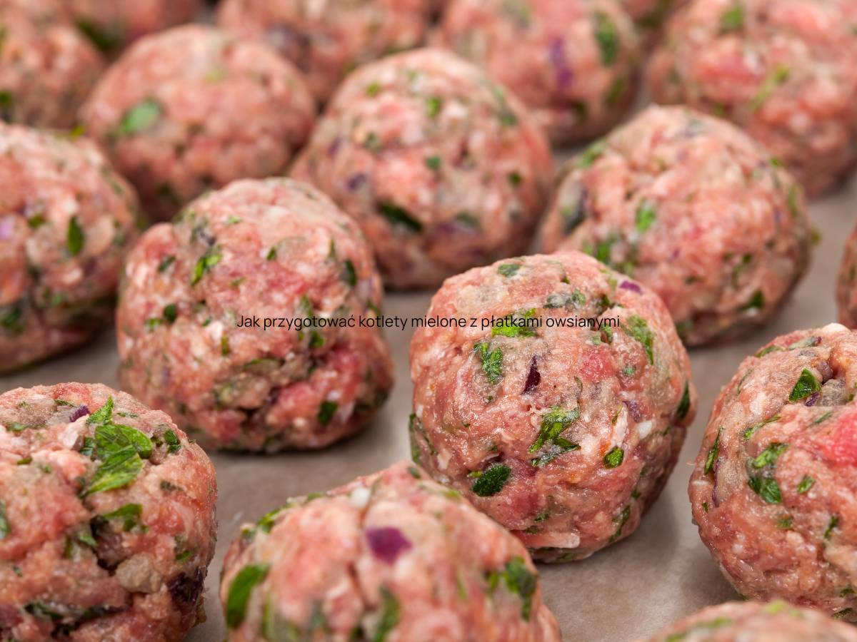 Ilustracja artykułu "Jak przygotować kotlety mielone z płatkami owsianymi, które zachwycą całą rodzinę"