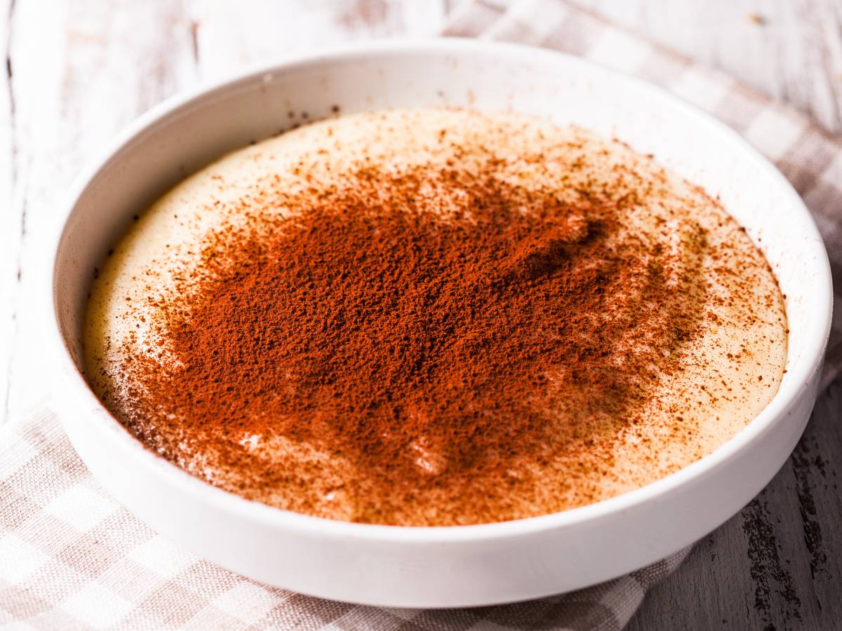 Elegancka propozycja podania kremu grysikowego