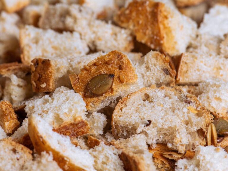 Interesująca propozycja podania pieczywa chrupkiego z kaszy gryczanej