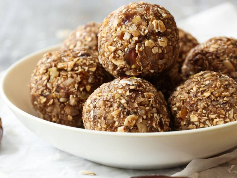 Kolorowa kompozycja kulek mocy