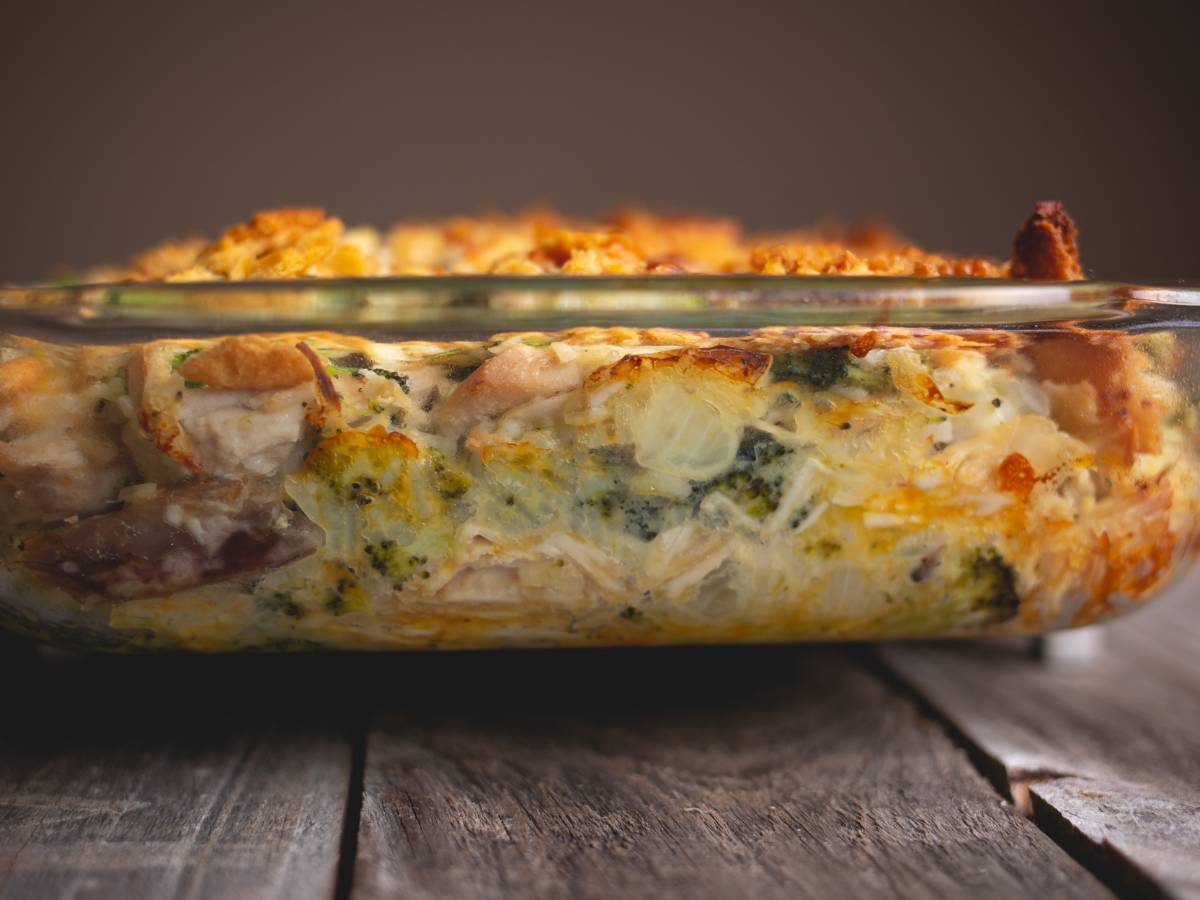 Pomysł na podanie zapiekanki z ryżem i brokułami